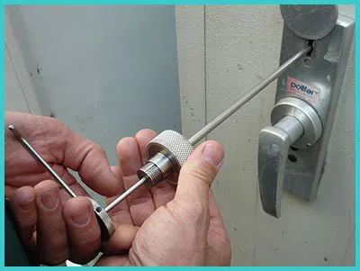 Advanced Locksmith Service Barrington, RI 401-249-9263 - 5-lock-opening