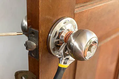 Advanced Locksmith Service Barrington, RI 401-249-9263 Advanced Locksmith Service Barrington, RI 401-249-9263